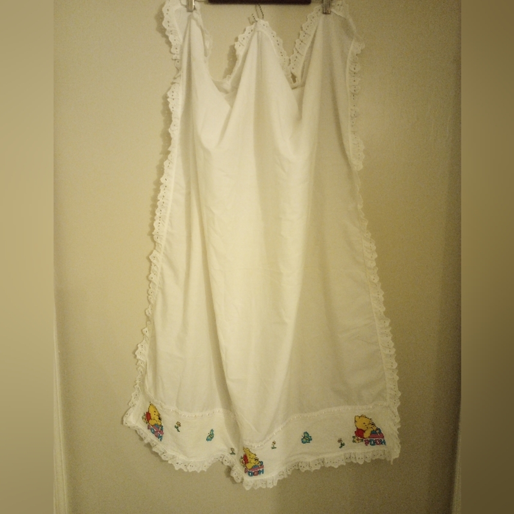 Winnie The Pooh Handmade StitchedPooh Designs W/Lace Eyelet Edge Wall Decoration